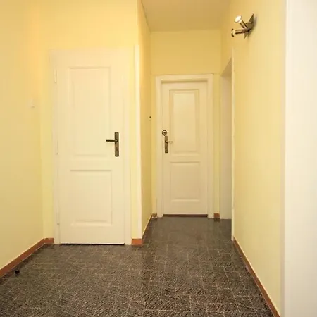 Apartments With A Parking Space Opric, Opatija - 7715 Lovran